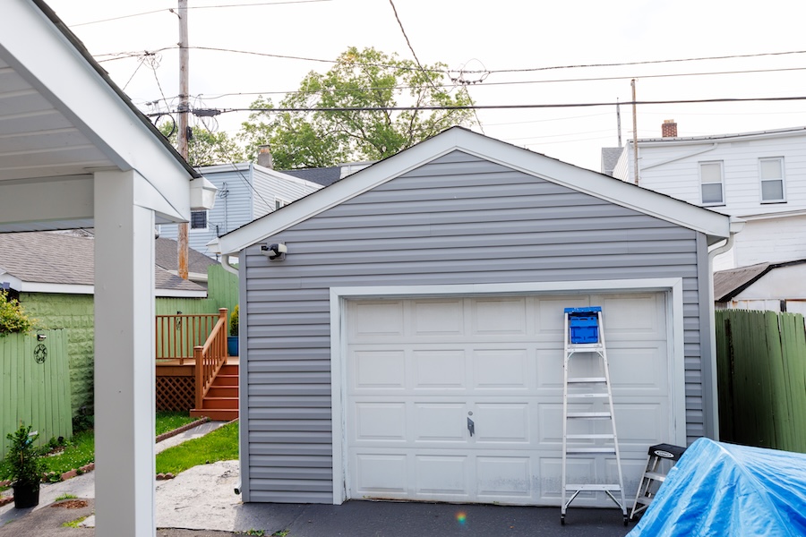 Framing the Roof to Installing the Flashing